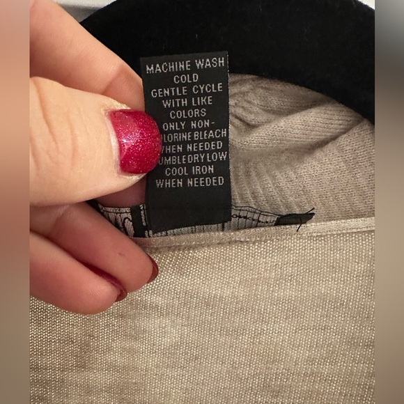 Women's Gray Ruffled Sweater - Picture 6 of 6